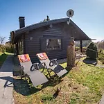 Schwedenhaus Waldkauz 別荘
