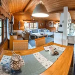 Schwedenhaus Waldkauz *