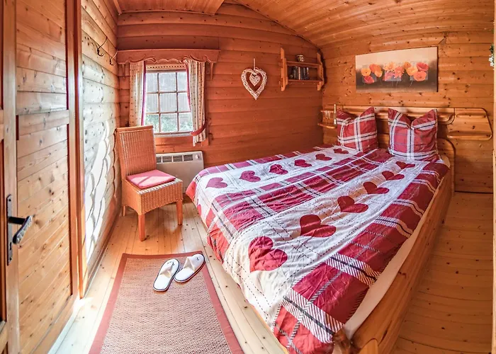 Schwedenhaus Waldkauz Hébergement de vacances *