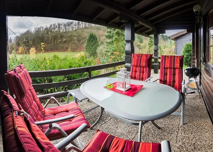 Schwedenhaus Waldkauz *